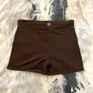 Athleta Women’s Small Brown Yoga Shorts